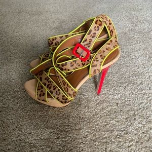 Jessica Simpson Platform Heels